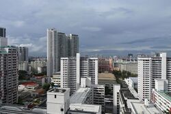 central-horizon photo thumbnail #5